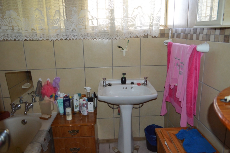 8 Bedroom Property for Sale in Wilkoppies North West